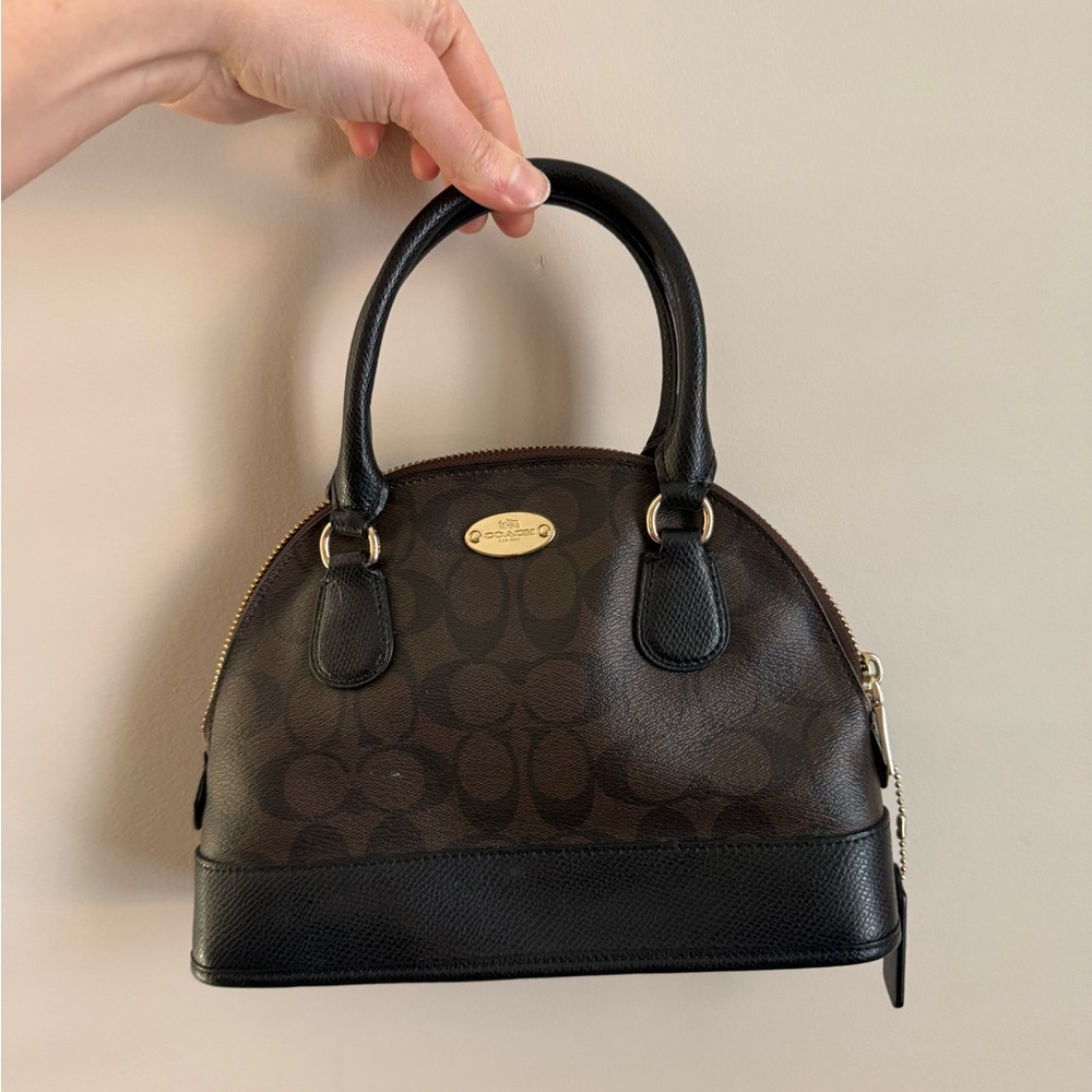 Coach Mini Cora